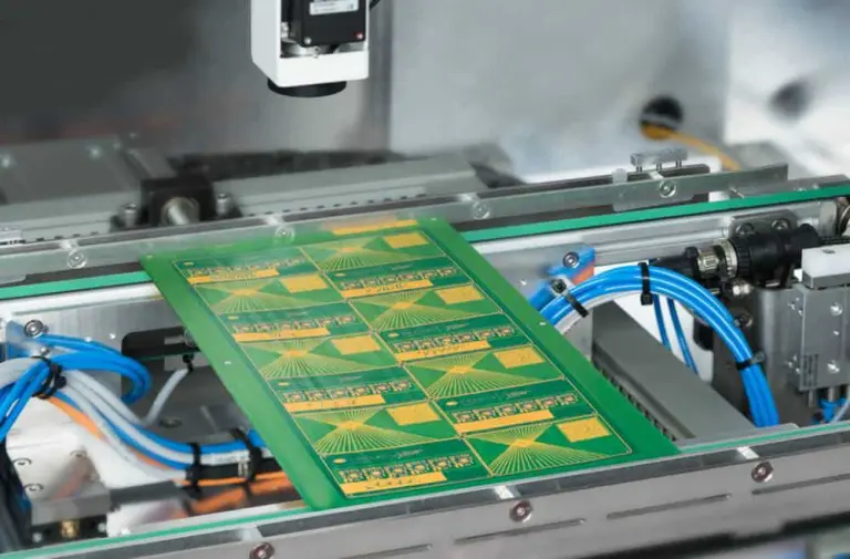 PCB（プリント基板）
